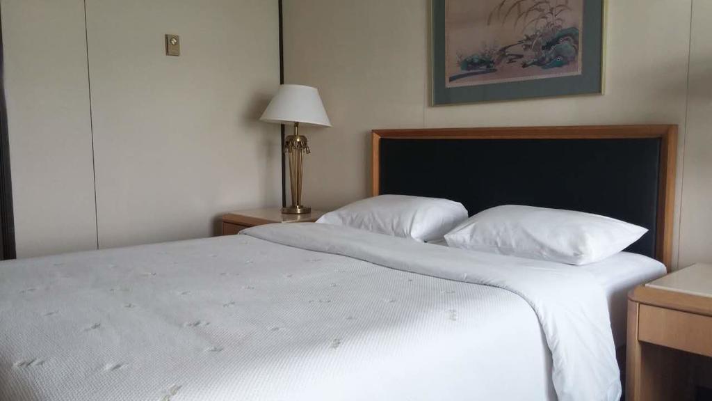 Kc'S Country Inn Vars Bagian luar foto