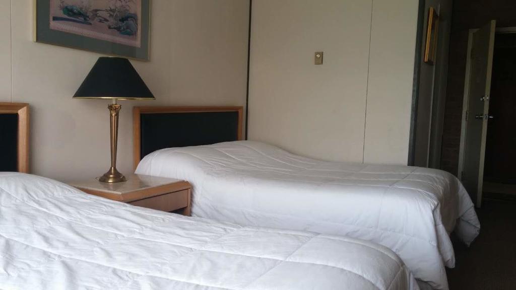 Kc'S Country Inn Vars Bagian luar foto